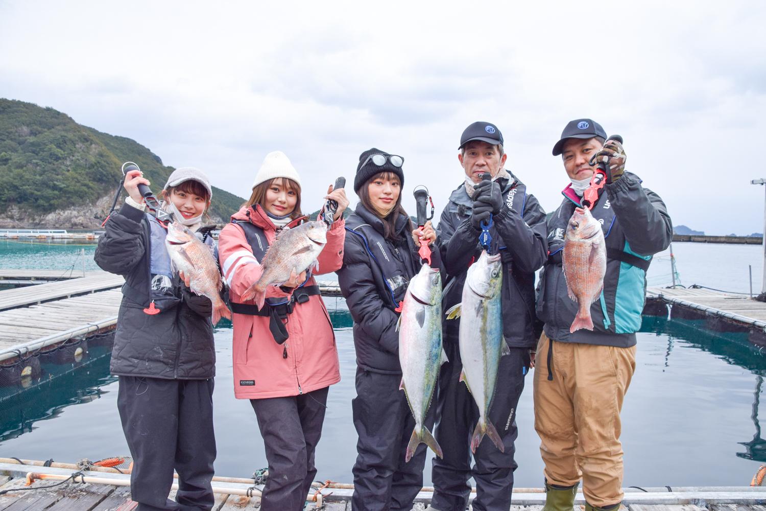 三重県紀北町にある海上釣り堀「正徳丸」で高級魚を狙う