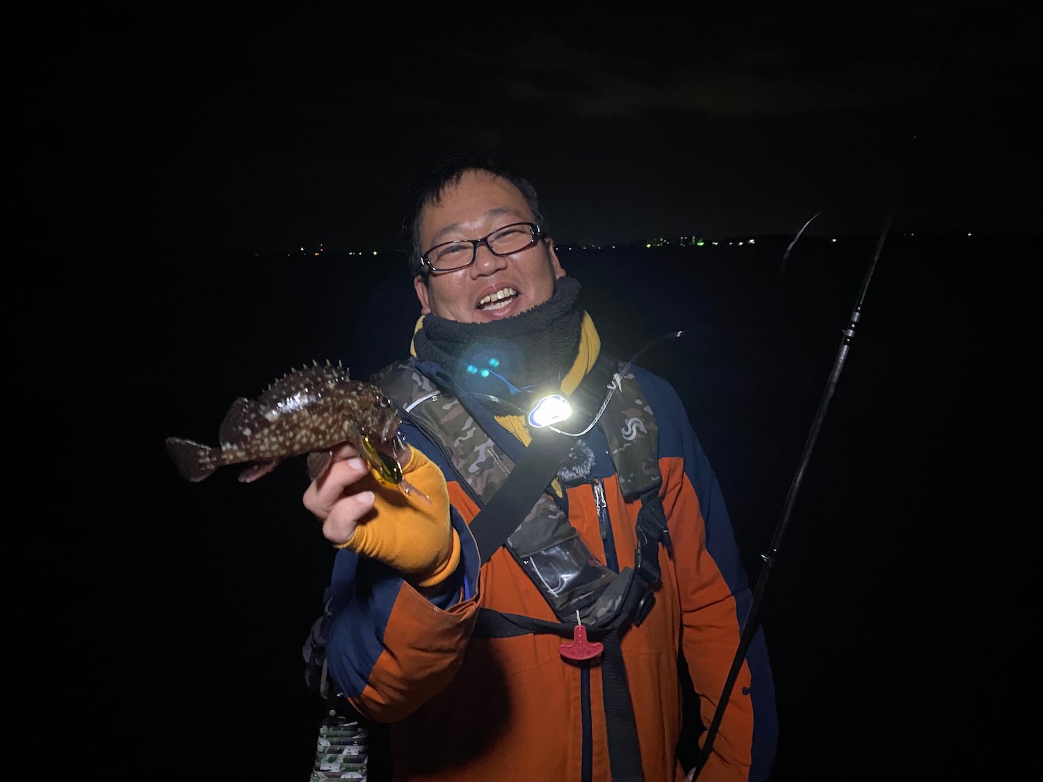 三重県中部でソルトクランク 根魚を釣り上げる