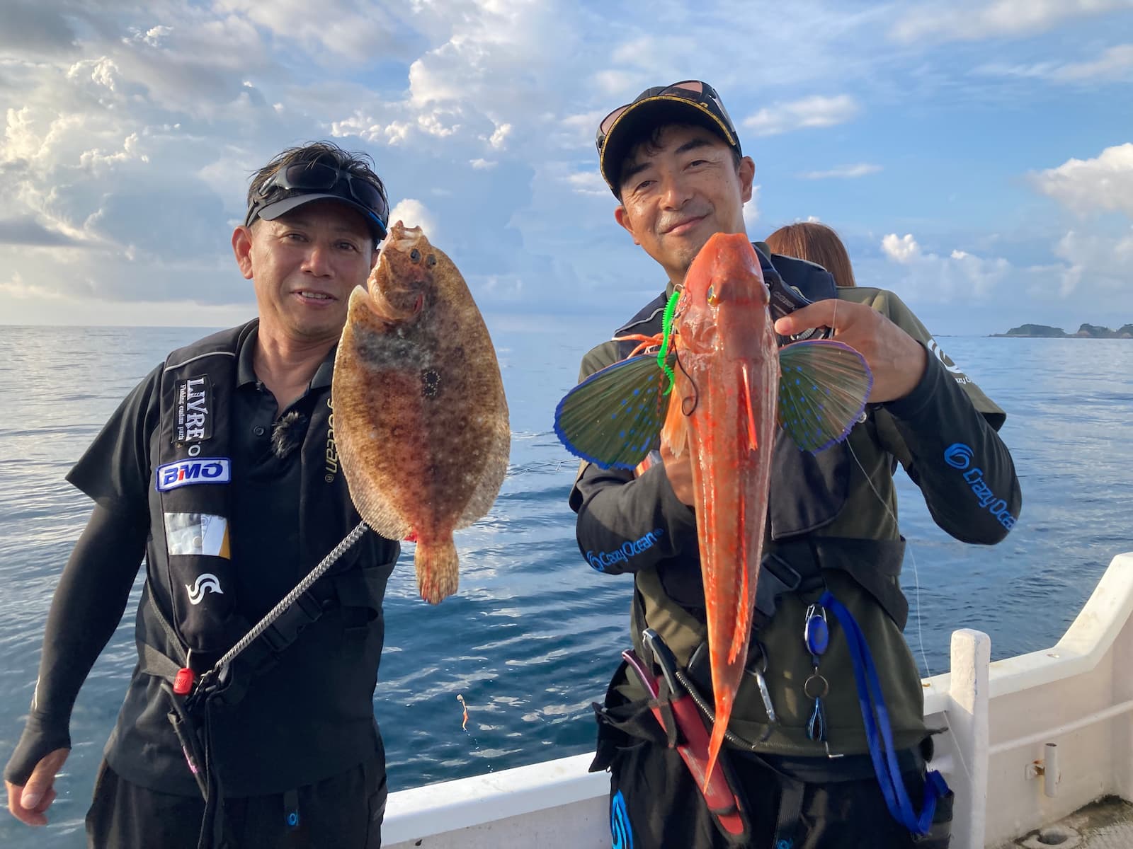 津井さんはガンゾウビラメ、仲さんはホウボウのダブルヒット