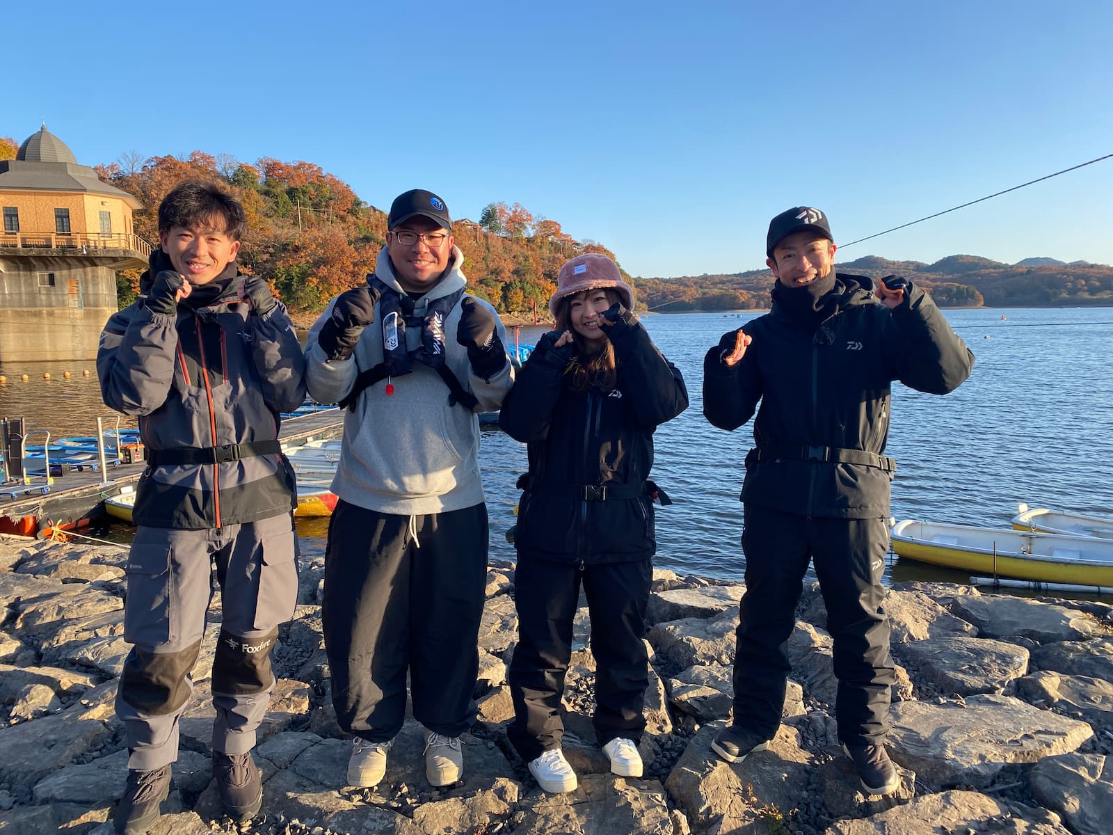 小林弘典さん、西正浩さん、奈尾明日香さん、日高剛さん