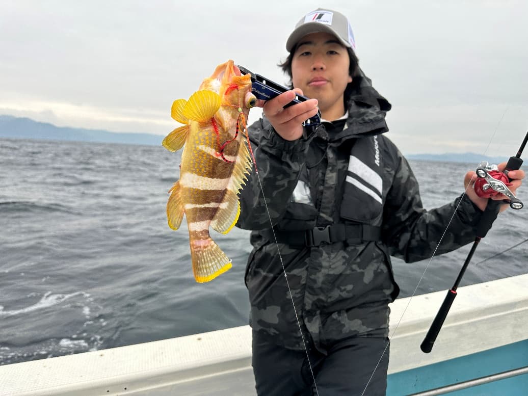 アオハタをゲットした田中さん